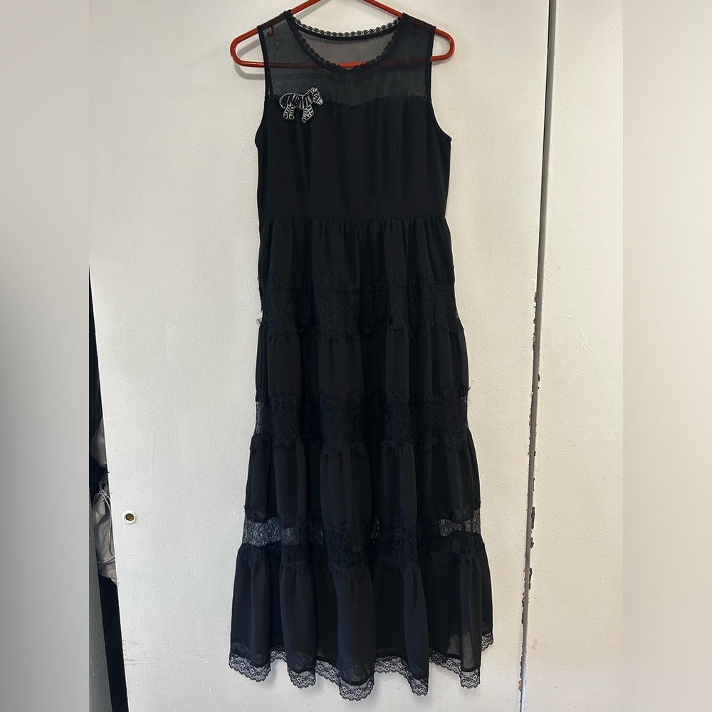 Black lace midi dress